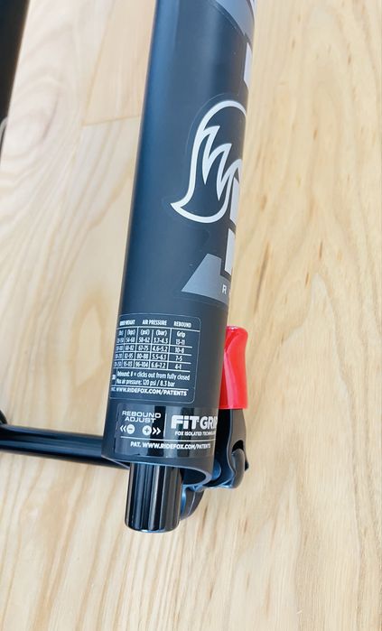 Fox 38 Rythm grip 180mm 29”