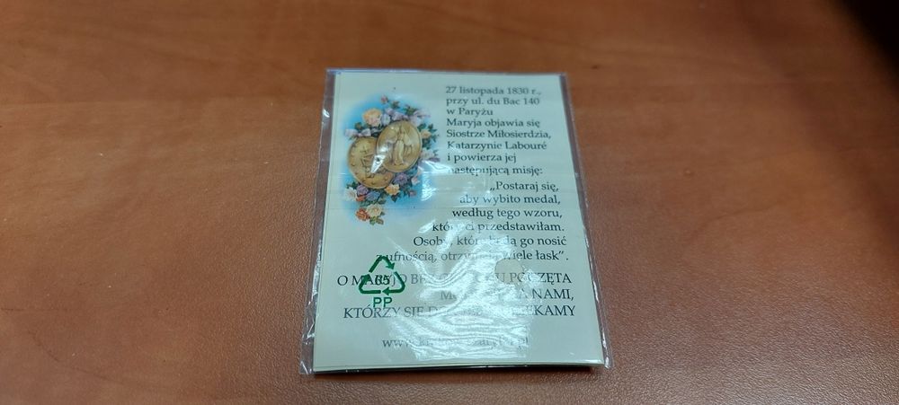Medalik Niepokalanej Matki Boskiej z obrazkiem