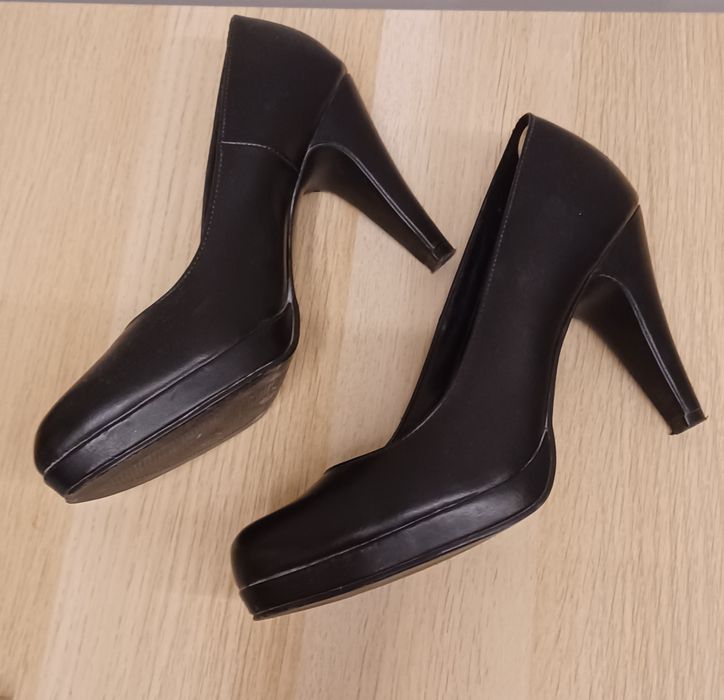 Sapato de salto Graceland