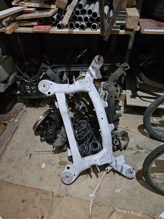 Підвіска Ходова Кардан Редуктор  Bmw e90 e91 e92