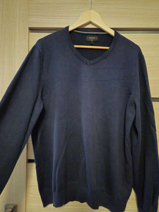 Granatowy Sweter Reserved V-Neck
