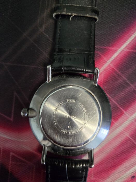 Наручний годинник Casio MTP-VT01L-7B1UDF Сріблястий з

чорним