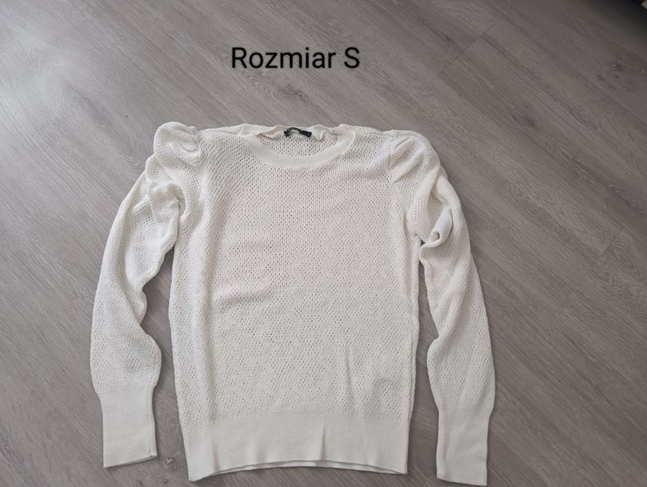 Bluzki i sweterki