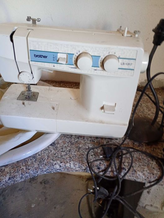 Maquina de costura