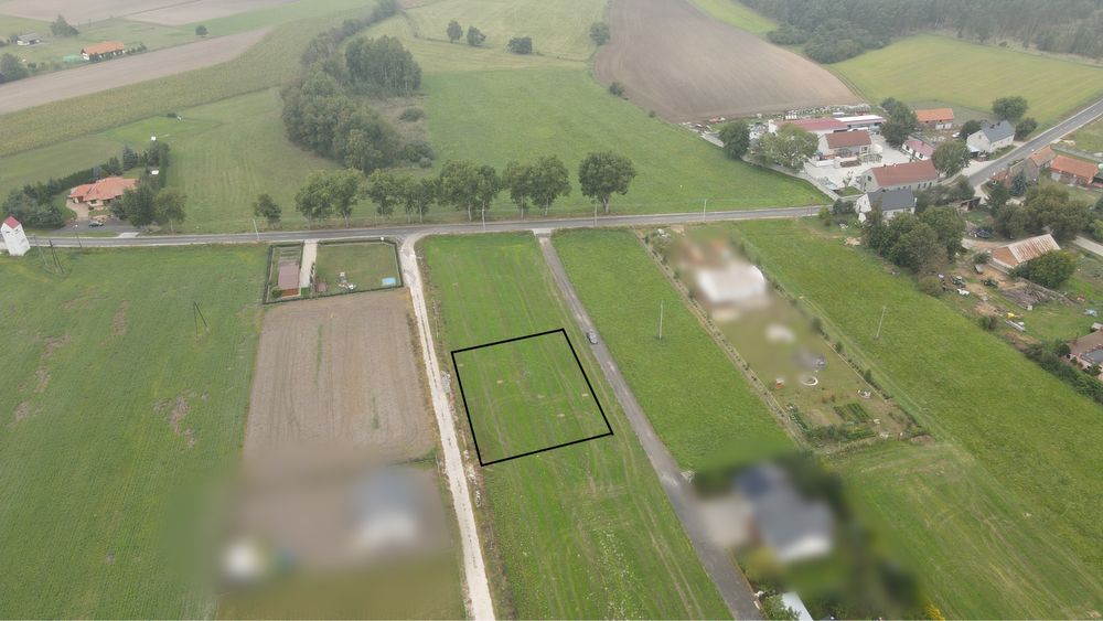 Działka budowlana 1304m2!