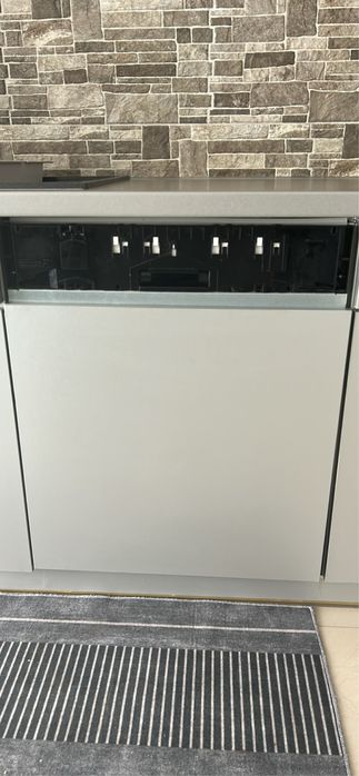 Sprzedam sprzet do zabudowy: zmywarka Bosch, piekarnik Beko-sprawne !