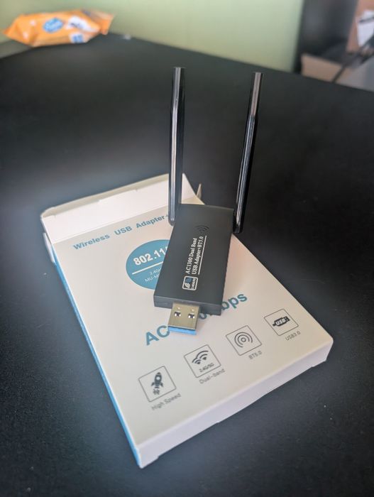 USB Wi-Fi + Bluetooth адаптер для ПК чи Ноутбука