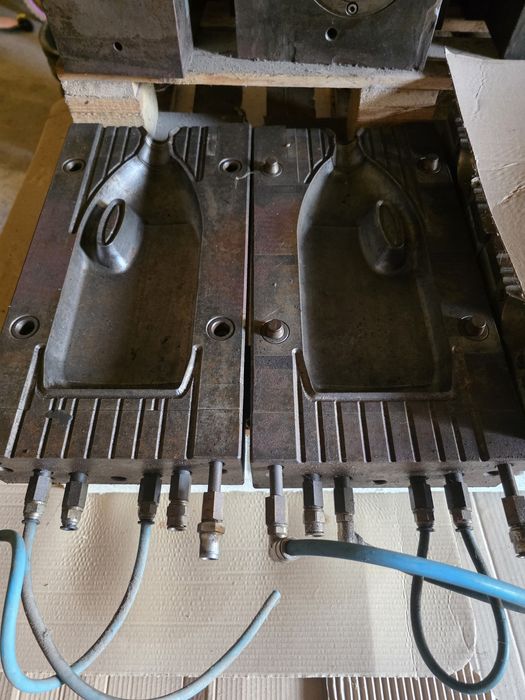 Moldes de sopro para Lixívia e Lava tudo