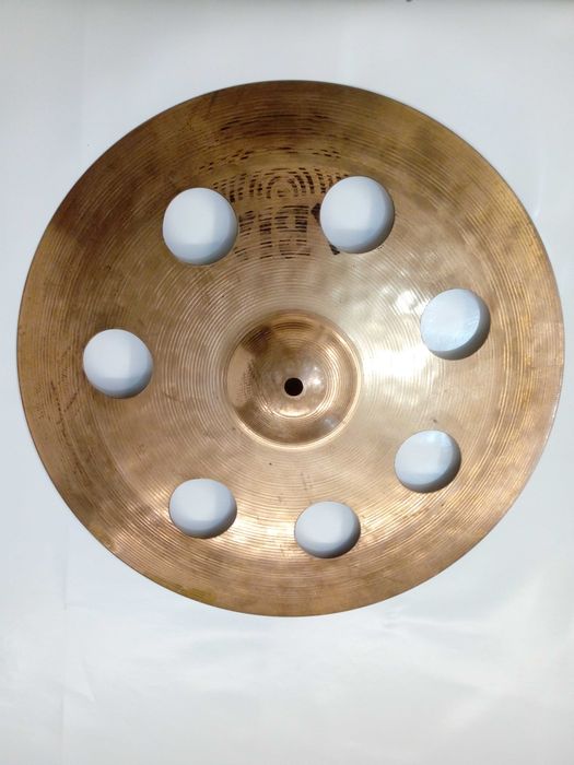 Sabian  Chinese /41cm / 7 Buracos