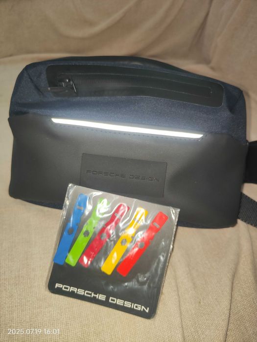 Vendo Bolsa de cintura da Porsche Design como nova