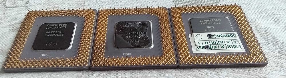 Trzy sprawne procesory Intel Pentium 75,120 i 166MMX