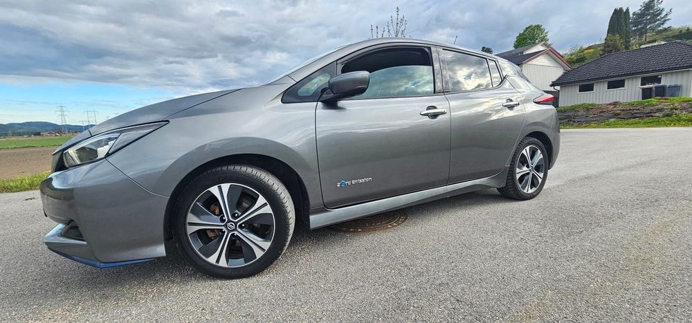 Nissan leaf 62kw
