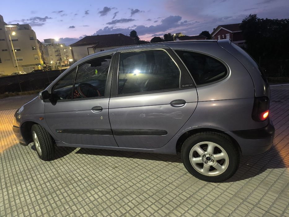 Renault Scenic 1.9 dti