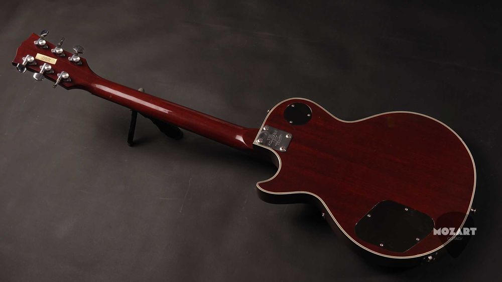 Custom Les Paul Custom – Made in Japan – Walnut