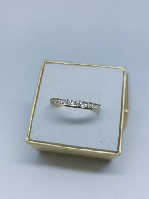 Złoty pierścionek próba 585 rozmiar 18