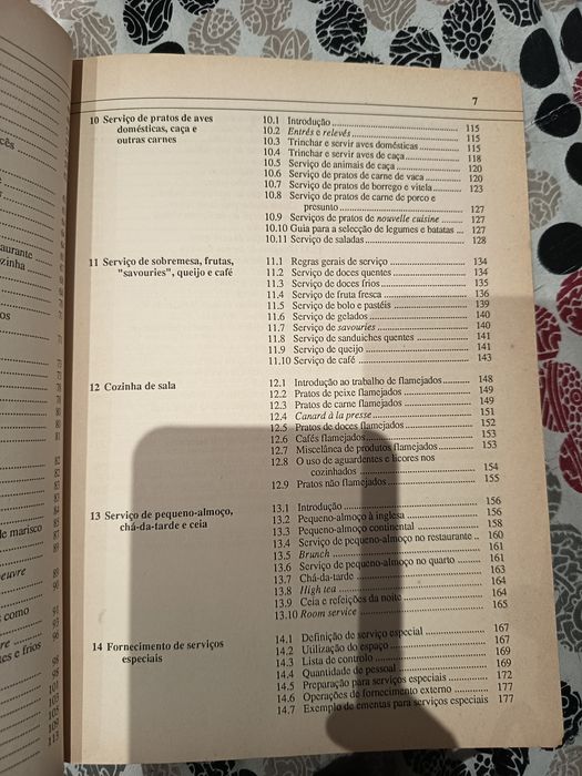 Serviço de Restaurante Manual Prático e profissional