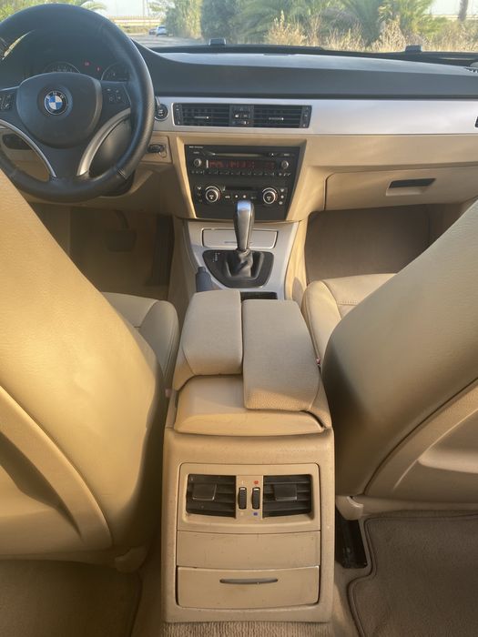 BMW 320 com possibilidade de credito