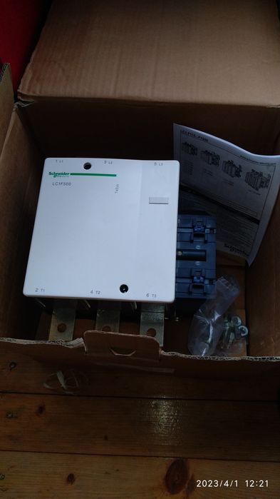 Контактор LC1F500,LC1F330