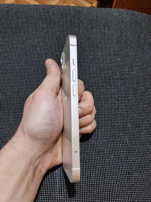 Продам iPhone 13 128gb