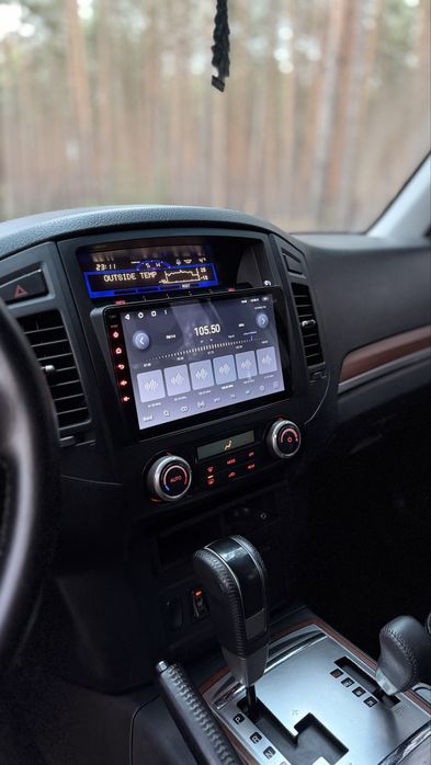 Mitsubishi Pajero Wagon 4