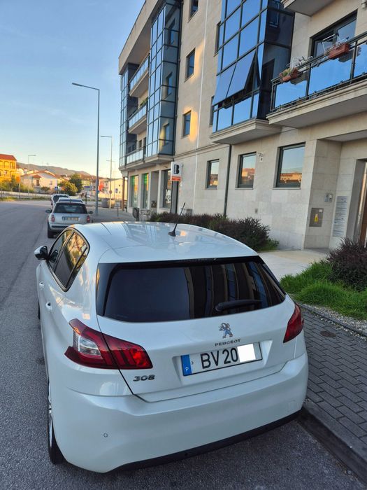 Peugeot 308 2016 110cv versão Style