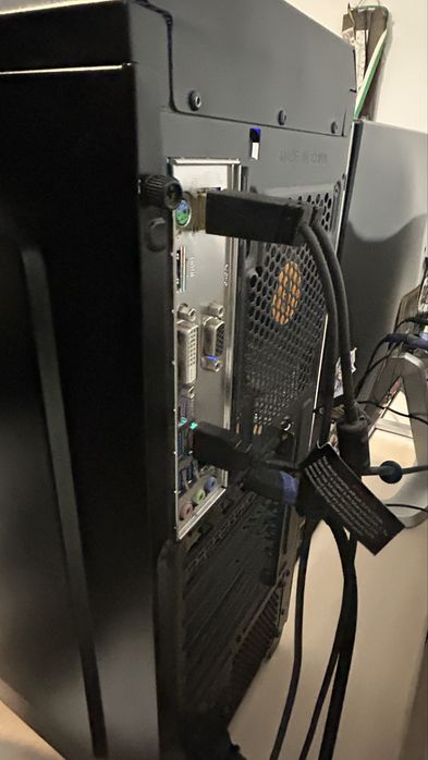 Komputer gamingowy gtx 1660 super 16GB ram