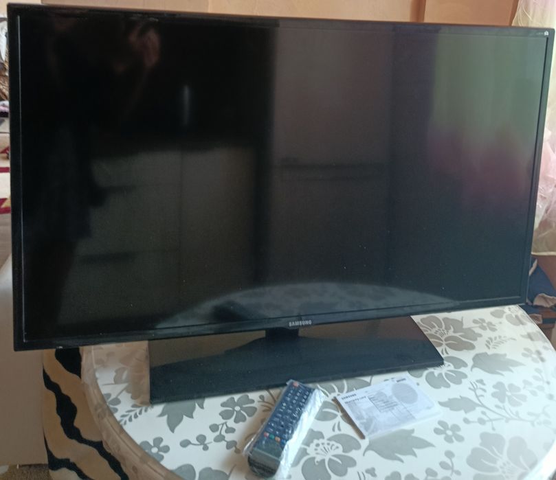 Телевизор Самсунг