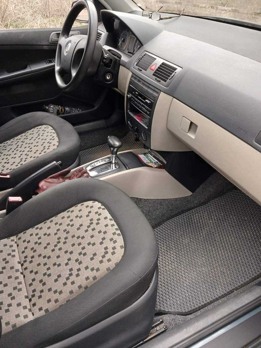 Автомобиль Scoda Fabia