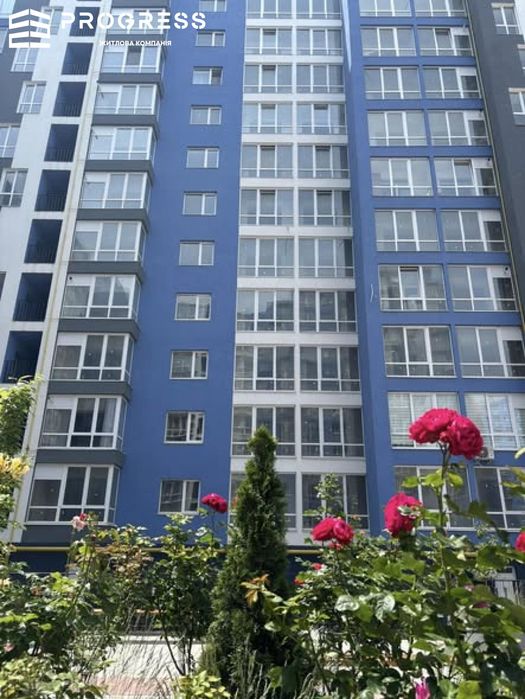 Терміново продам 1 кімнатну Княгинин Центр біля Парку