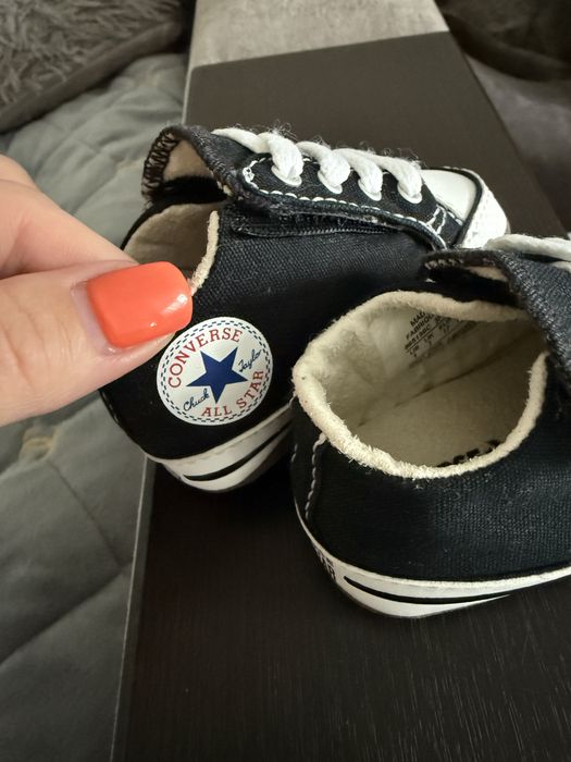 Пінетки, топи Converse