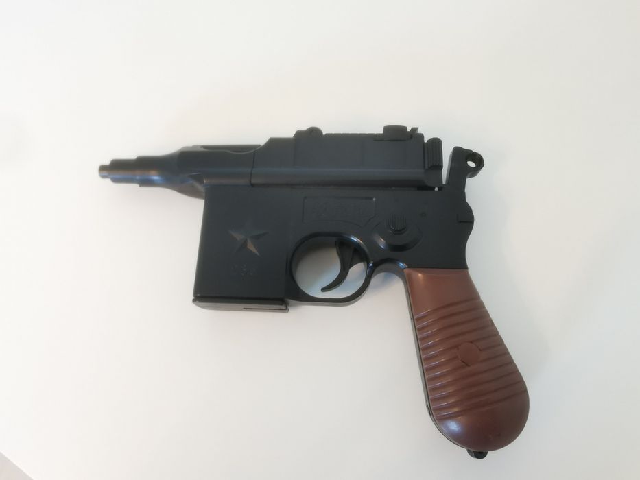 Zabawkowy pistolet na kulki Mauser C96 Uszkodzony