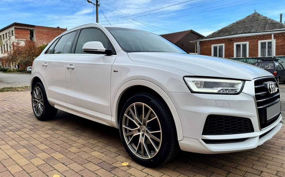 Audi Q3, 2018, 2.0