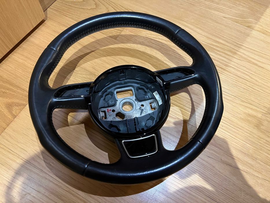 Volante Audi A5 A4 b8.5 2014