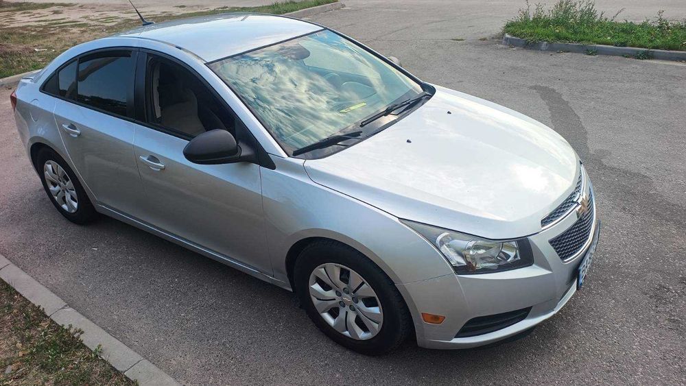 Chevrolet Cruze 1.8 автомат