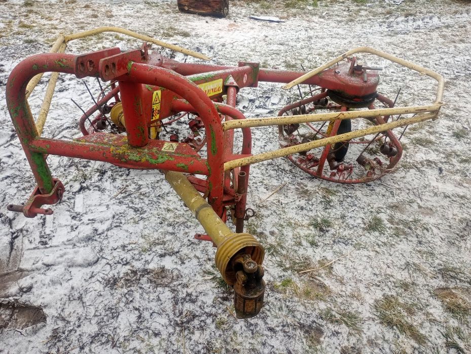 Sprzedam przetrzasaeko zgrabiarke