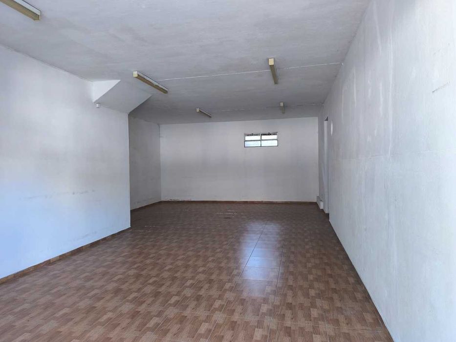 O ponto que seu negócio precisa – 70 m² numa das principais ruas da vila!