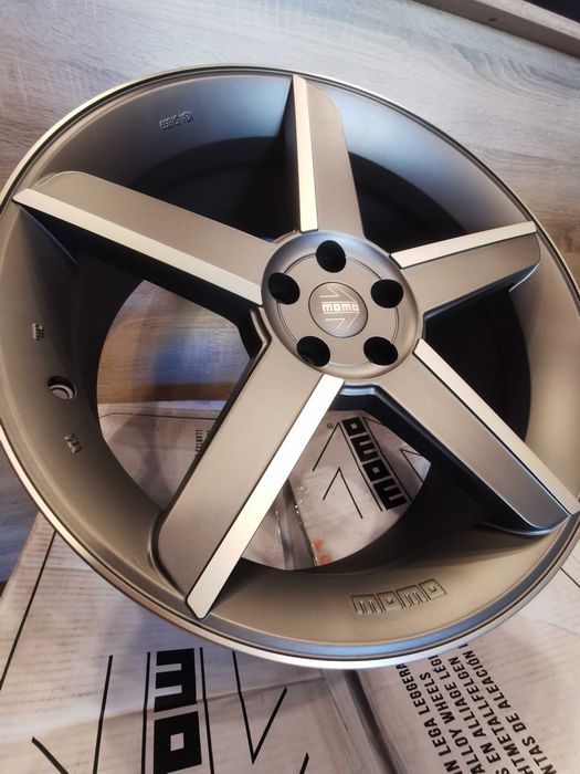 Легкосплавний диск MOMO Stealth R20 8,5J 5x112 ET35 DIA79,6 Mag Matt Anthracite Polished Arrow
