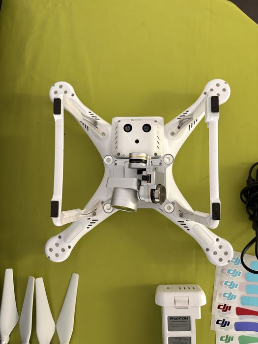 Drone DJI Phantom 3 Pro 4K como NOVO inclui bateria