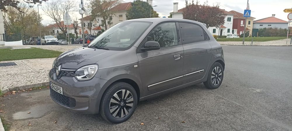 Renault Twingo E-Tech. 22 Techno64872003766019120