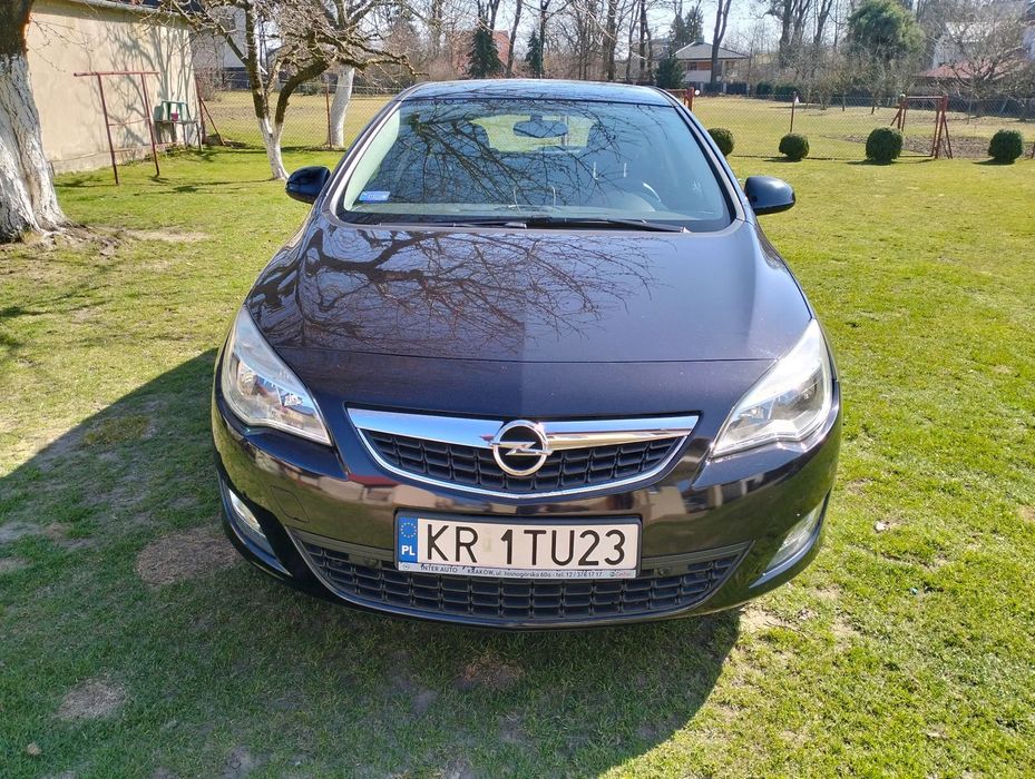 Opel Astra Opel Astra J 1.4 Turbo benzyna