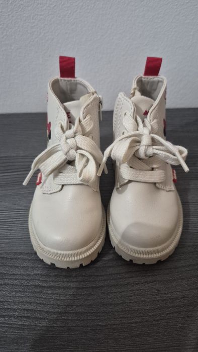 Botas de criança