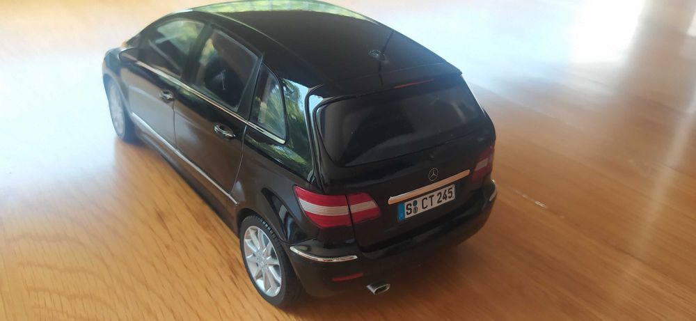 Miniatura Mercedes Classe B