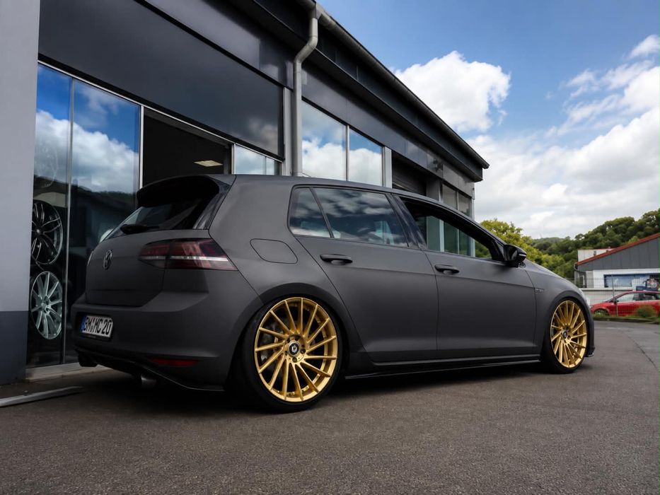 Felgi koła 18 cali letnie 8mm 5x112 prawe lewe audi vw seat skoda golf a3 leon UA9