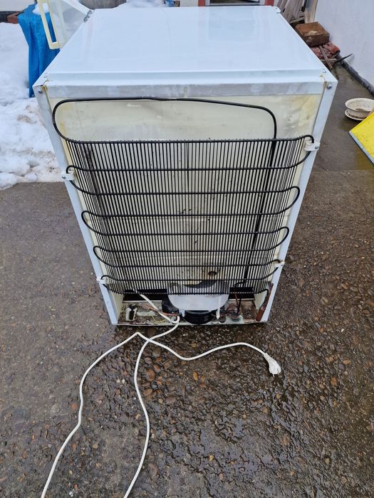 Холодильник малий