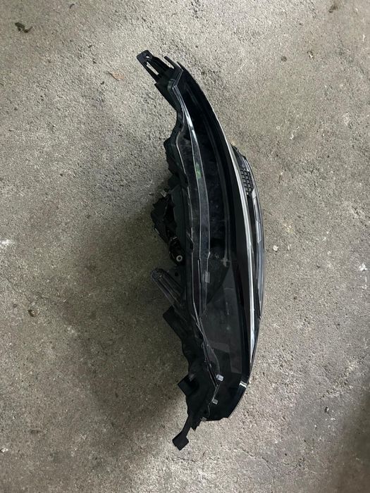 Farol nissan QashQai 2022