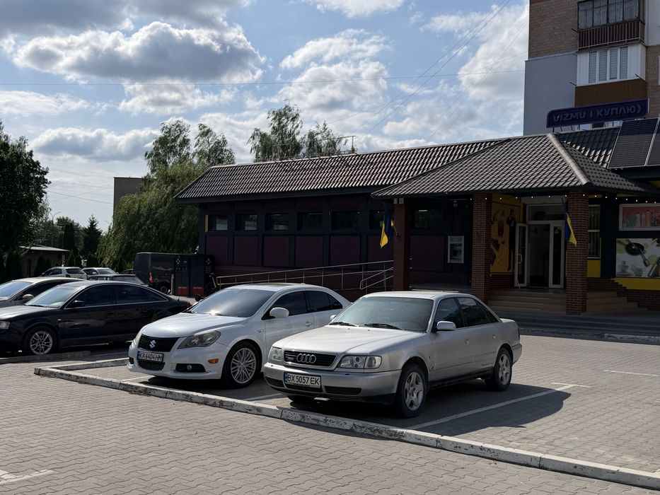 Комерційний  обєкт 298.4 м/кв м.Волочиськ
