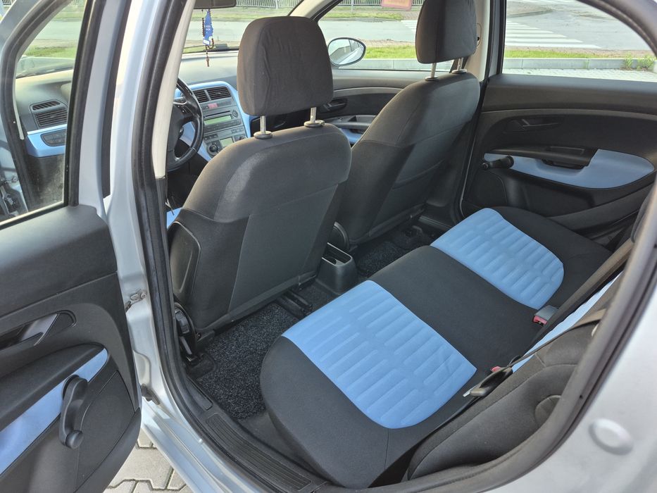 Fiat Grande Punto 1.4 8v 77KM Klima 4xPoduszka Komputer El.Szyby Isofix