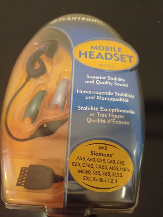 Três auriculares para Siemens