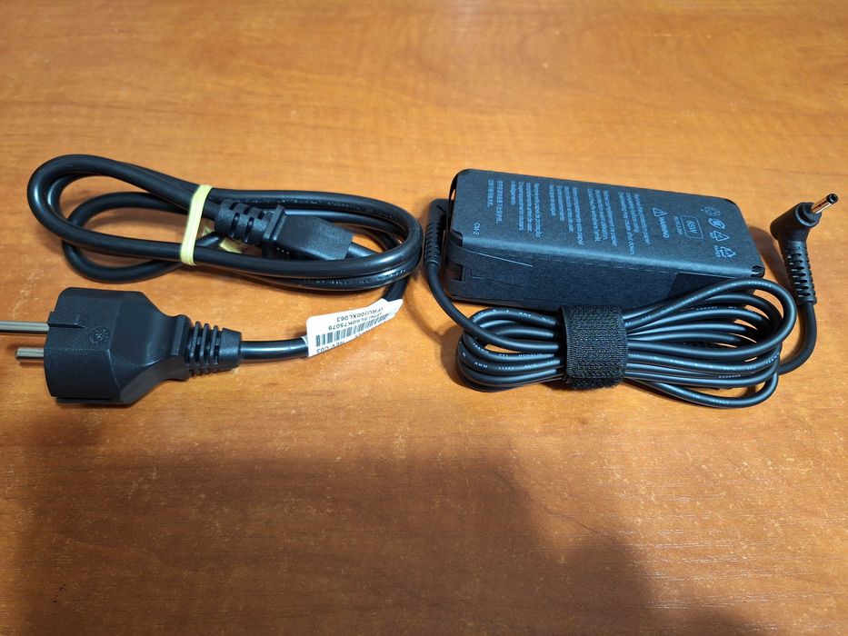 Laptop Lenowo Ideapad Slim