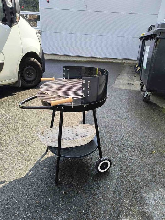 Гриль садовый новый